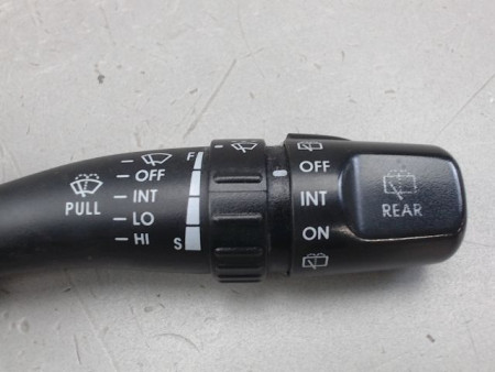 COMMANDE ESSUIE GLACE KIA SPORTAGE