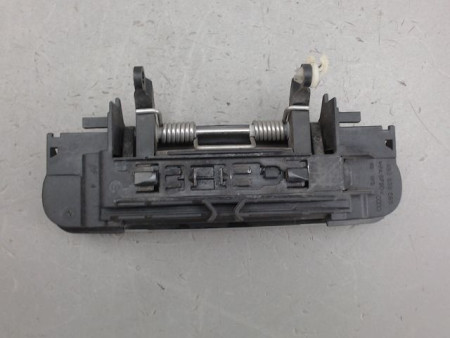 POIGNEE EXTERIEURE PORTE AVANT DROIT AUDI A3