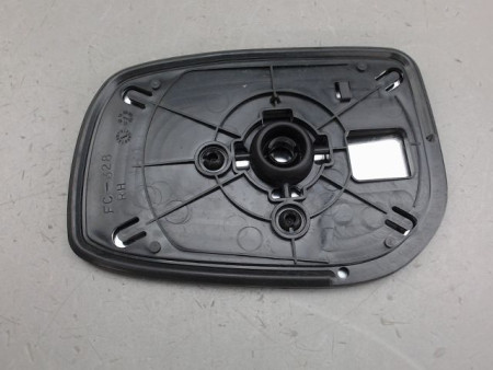 GLACE RETROVISEUR EXT D TOYOTA YARIS