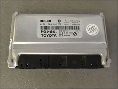 CALCULATEUR MOTEUR TOYOTA YARIS