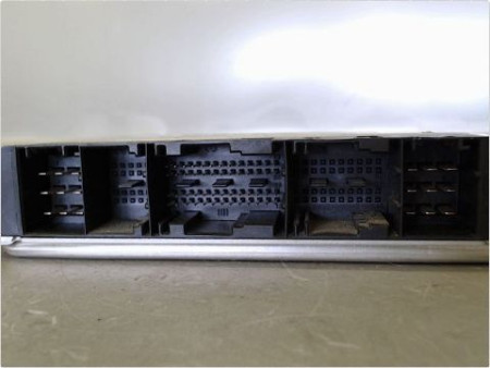 CALCULATEUR MOTEUR TOYOTA YARIS