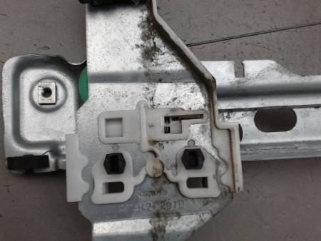 MECANISME LEVE-GLACE AVANT GAUCHE PEUGEOT 5008