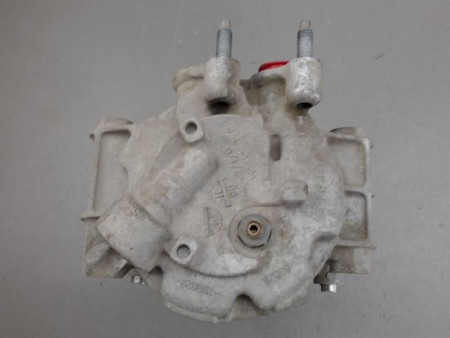 COMPRESSEUR AIR CONDITIONNE FORD FIESTA
