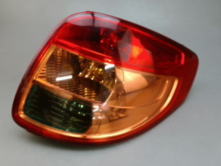 FEU ARRIERE DROIT SUZUKI SX4