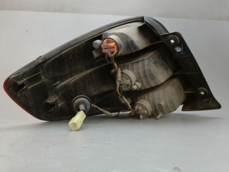 FEU ARRIERE DROIT SUZUKI SX4