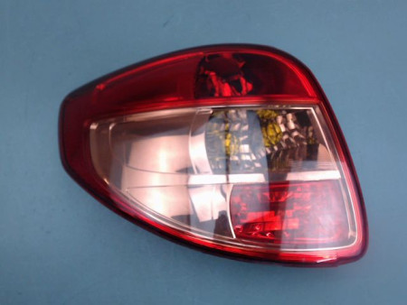 FEU ARRIERE GAUCHE  SUZUKI SX4