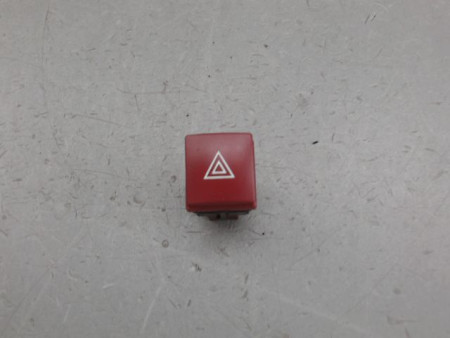 BOUTON DE WARNING PEUGEOT 207