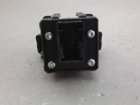 INTERIEUR COMMANDE FREIN A MAIN CITROEN C4