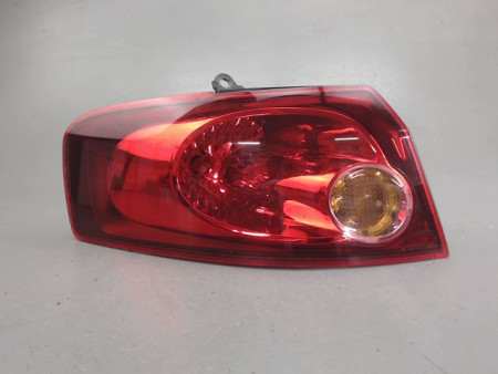 FEU ARRIERE GAUCHE  FIAT CROMA