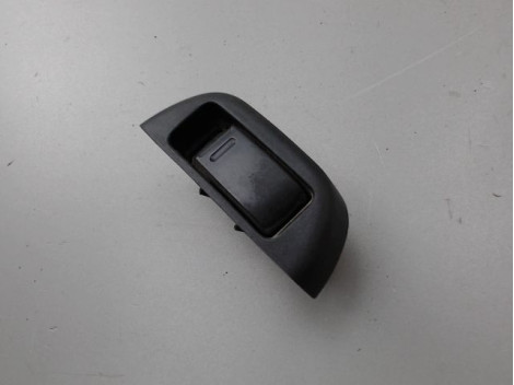 COMMANDE LEVE-GLACE PORTE AVG TOYOTA AYGO