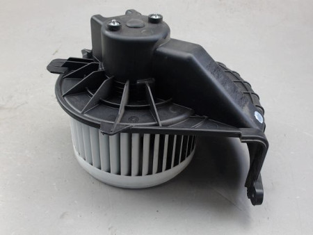 MOTEUR VENTILATEUR CHAUFFAGE RENAULT KANGOO