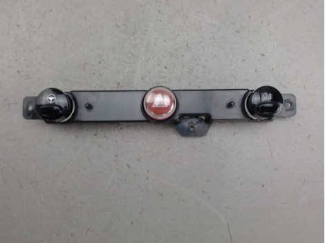 BOUTON DE WARNING FIAT 500