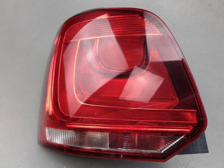 FEU ARRIERE GAUCHE  VOLKSWAGEN POLO