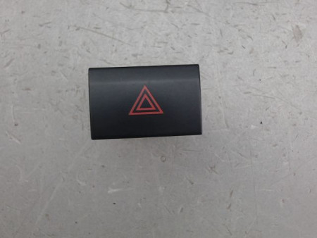 BOUTON DE WARNING VOLKSWAGEN POLO