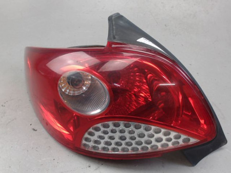 FEU ARRIERE GAUCHE  PEUGEOT 206
