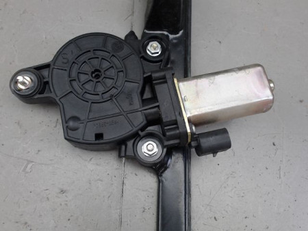 MECANISME LEVE-GLACE AVANT DROIT FIAT PUNTO