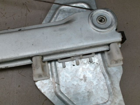 MECANISME LEVE-GLACE AVANT DROIT CITROEN BERLINGO