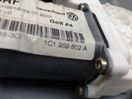 MECANISME LEVE-GLACE AVANT DROIT VOLKSWAGEN GOLF
