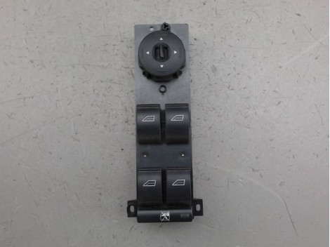 COMMANDE LEVE-GLACE PORTE AVG FORD FOCUS
