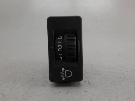 COMMANDE RÉGLAGE HAUTEUR DE PHARE PEUGEOT 5008