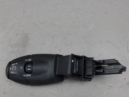 COMMANDE REGULATEUR/LIMITATEUR VITESSE PEUGEOT 5008