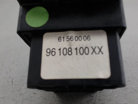 COMMANDE CLIGNOTANT PEUGEOT 405