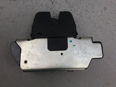 SERRURE HAYON  PEUGEOT 208