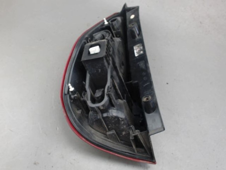 FEU ARRIERE DROIT RENAULT MEGANE