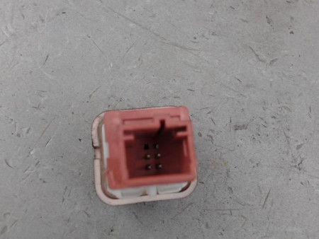 BOUTON DE WARNING CITROEN C5