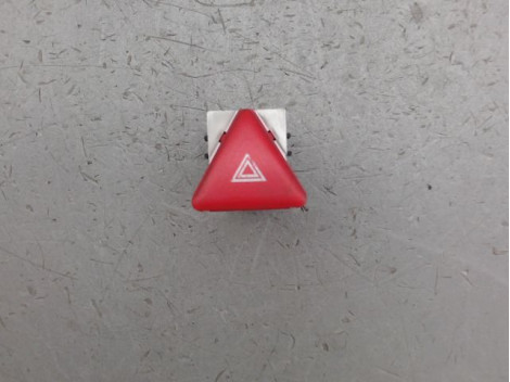BOUTON DE WARNING VOLKSWAGEN GOLF