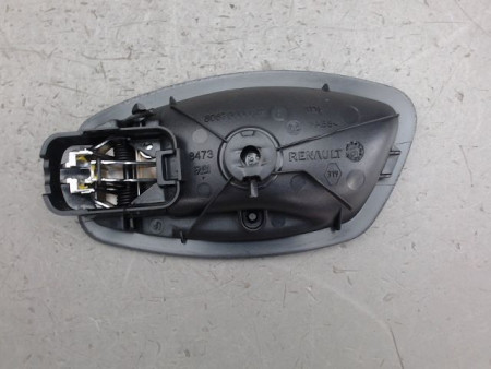 POIGNEE INTERIEURE PORTE AVANT DROIT RENAULT CAPTUR