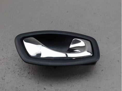 POIGNEE INTERIEURE PORTE ARRIERE DROIT RENAULT CAPTUR