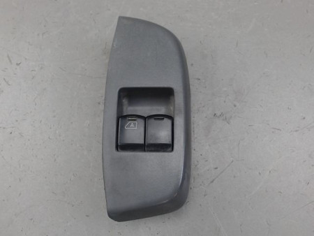 COMMANDE LEVE-GLACE PORTE AVG NISSAN NV200