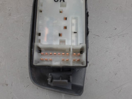 COMMANDE LEVE-GLACE PORTE AVG NISSAN NV200
