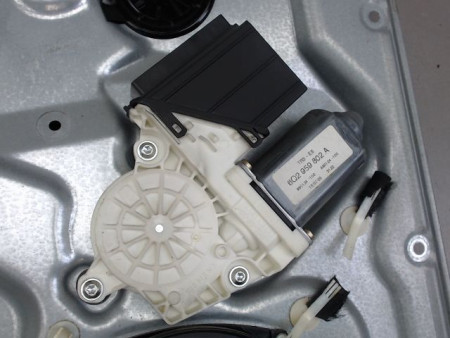 MECANISME LEVE-GLACE AVANT GAUCHE SEAT IBIZA