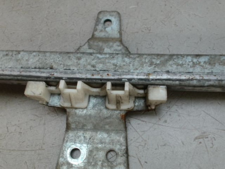MECANISME LEVE-GLACE AVANT GAUCHE MERCEDES VITO