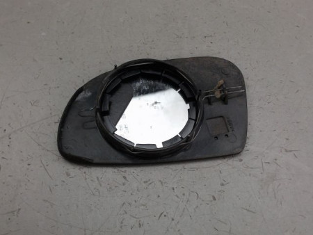 GLACE RETROVISEUR EXT D CITROEN SAXO