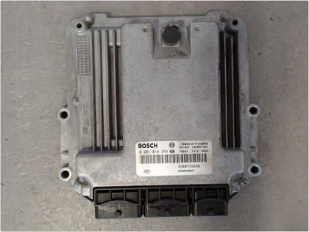 CALCULATEUR MOTEUR RENAULT LAGUNA