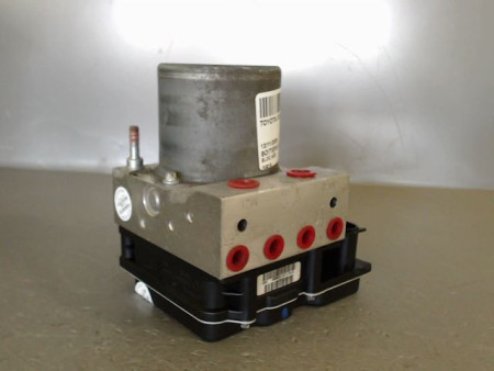 UNITE HYDRAULIQUE ABS TOYOTA VERSO