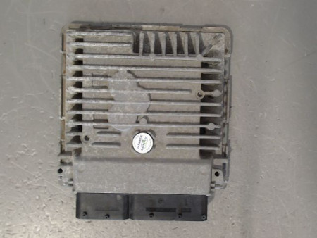 CALCULATEUR MOTEUR VOLKSWAGEN GOLF