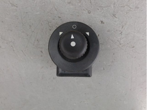 COMMANDE RETROVISSEUR EXTERIEUR ELECTRIQUE CITROEN C3