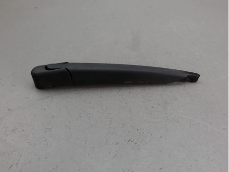 BRAS ESSUIE-GLACE ARRIERE NISSAN QASHQAI