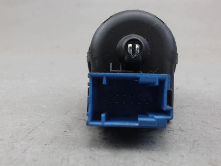 COMMANDE RETROVISSEUR EXTERIEUR ELECTRIQUE CITROEN C3