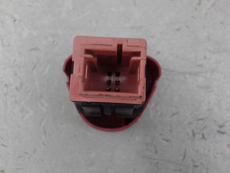 BOUTON DE WARNING CITROEN C3