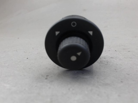 COMMANDE RETROVISSEUR EXTERIEUR ELECTRIQUE CITROEN BERLINGO