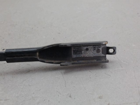 BRAS ESSUIE-GLACE AVANT DROIT NISSAN QASHQAI