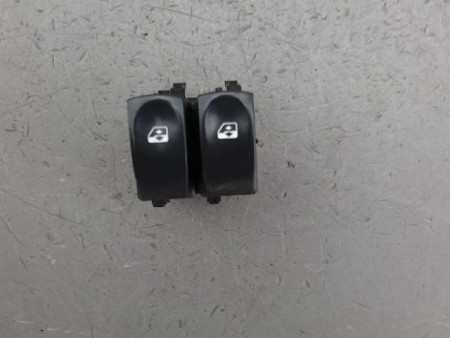 COMMANDE LEVE-GLACE PORTE AVG RENAULT CLIO