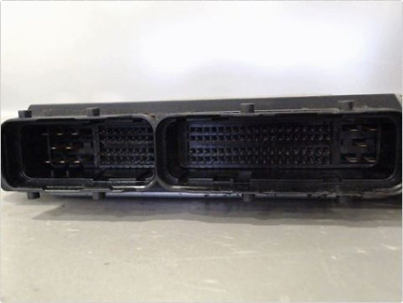 CALCULATEUR MOTEUR TOYOTA VERSO-S