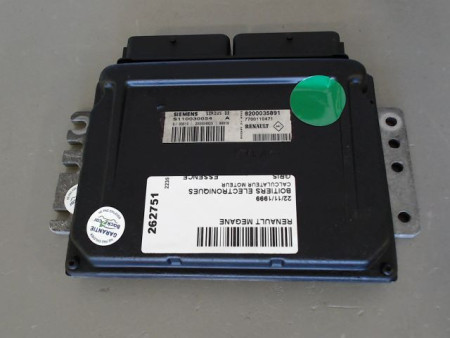 CALCULATEUR MOTEUR RENAULT MEGANE