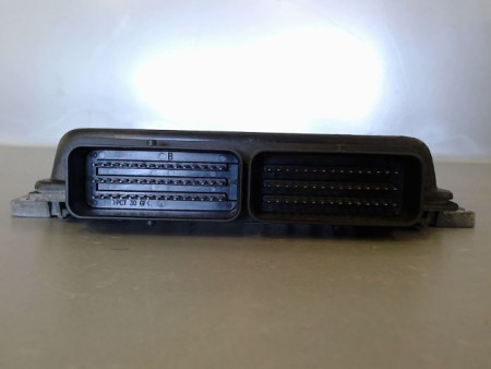CALCULATEUR MOTEUR RENAULT MEGANE
